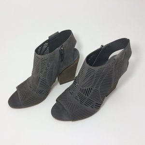 Shady Grey True Suede Vince Camuto SZ 8.5